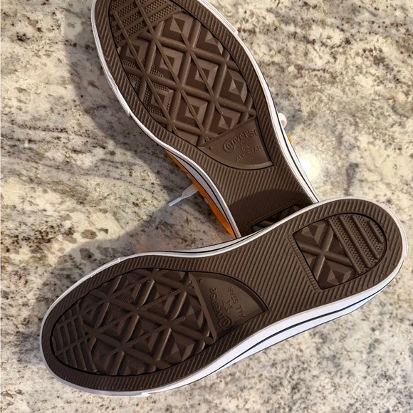 Converse Bright Orange Sneakers - Picture 3 of 4